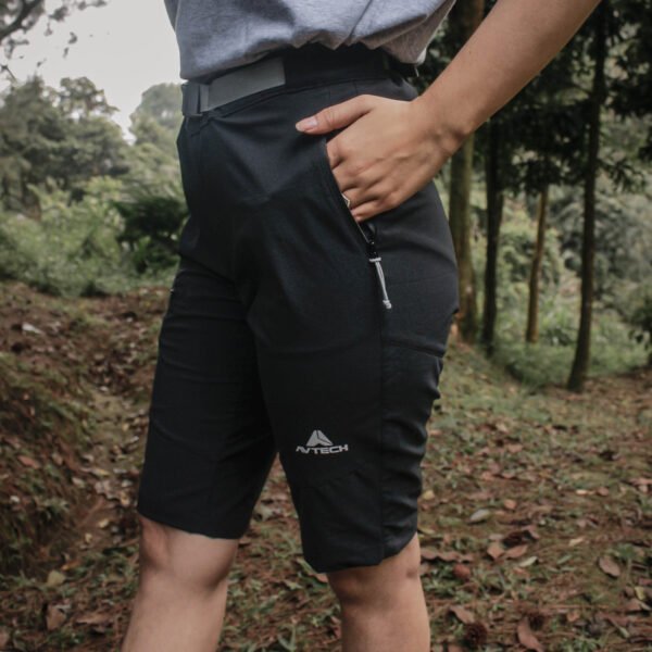 AVTECH - Celana Pendek Sepeda Outdoor Hiking Gunung Casual Harian Water Repellent Quick Dry - AZZOLA