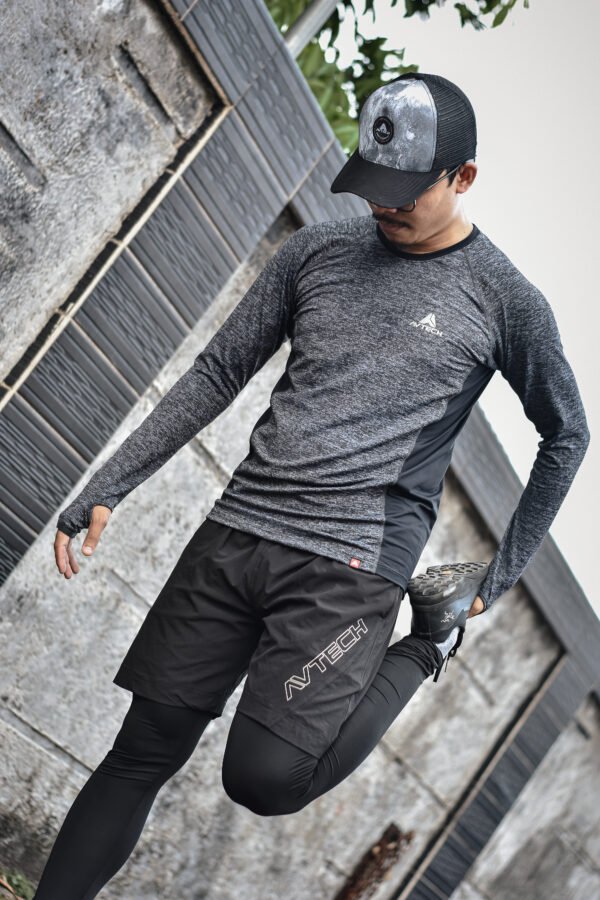 AVTECH - Baselayer Baju Kaos Manset Long Sleeve Olahraga Lari Hiking Slim Fit Dry Fit - COLWOOD